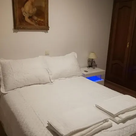 Villa Mimar De Pinares Holiday home *