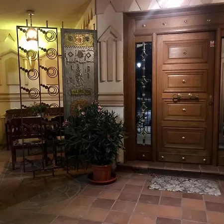 Villa Mimar De Pinares Holiday home Nava de la Asuncion